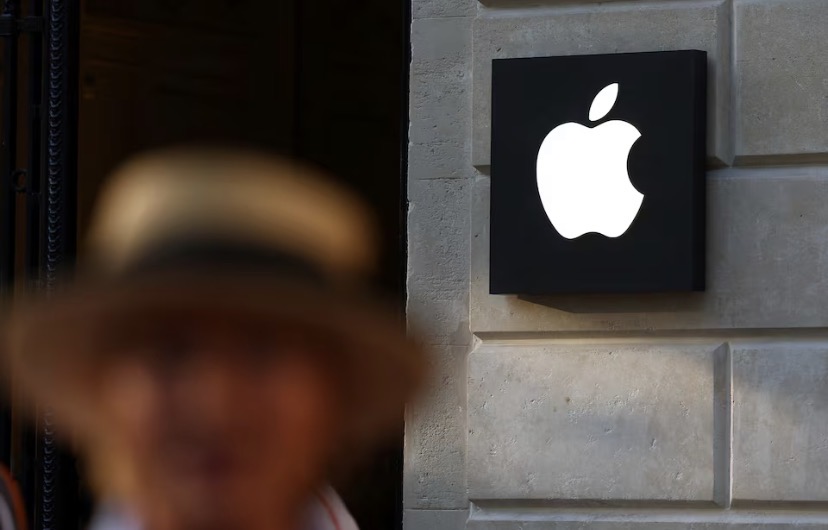 🚨 Apple Expected to Unveil Its First Foldable iPhone Today 📱🔥